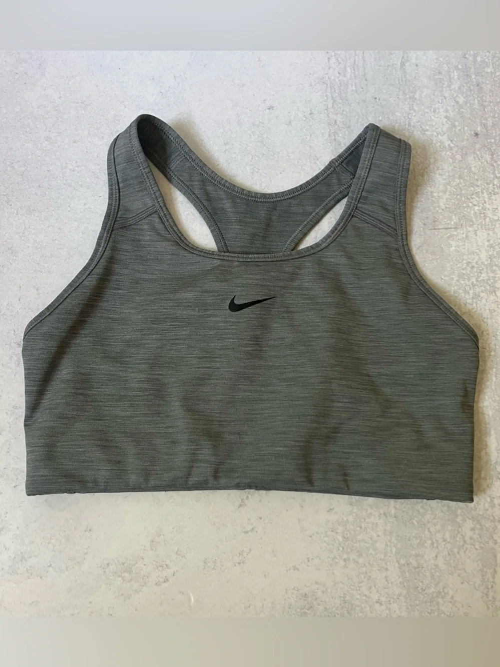 Nike Dri-Fit Sports Bra Medium Grey Racerback Workout Running Gym Athletic